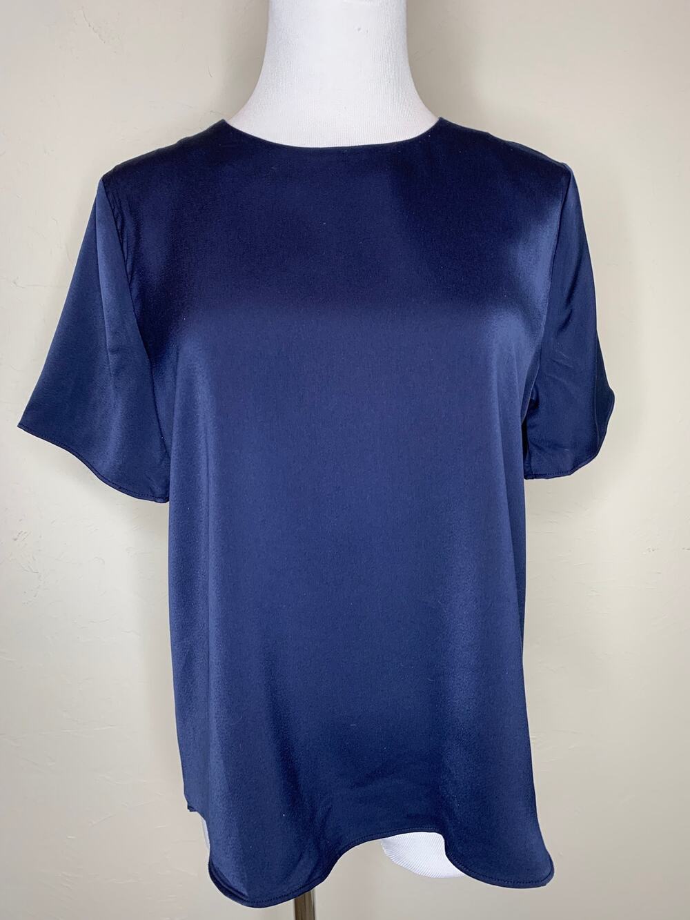 Banana Republic Blue Blouse Shell Sz Small Satin Minimalism